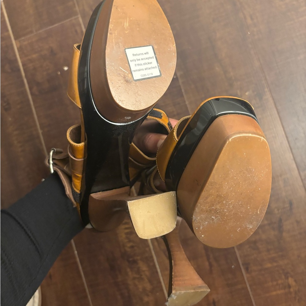 Marni Tan and Brown Women's Heels - Picture 5 of 8